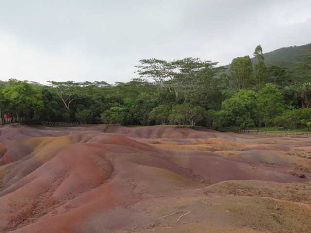 2B99B118-46A8-41FF-984C-F2E7028191F9