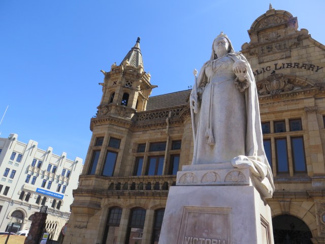 F7514E96-2D28-440F-98B8-C84C8270C1AD